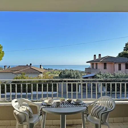 Apartment 228 - Bilocale Al Primo Piano Con Terrazzo Vista Mare- Climatizzato Marcelli