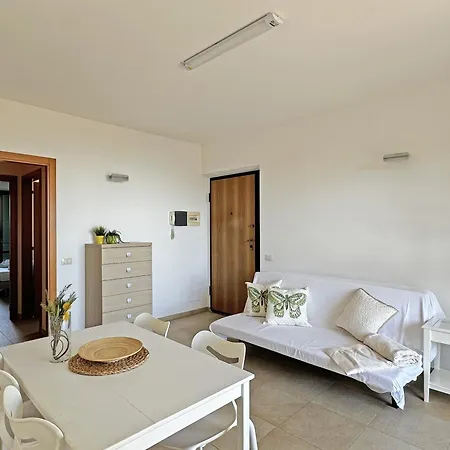 Apartment 228 - Bilocale Al Primo Piano Con Terrazzo Vista Mare- Climatizzato Marcelli