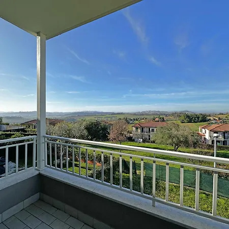 228 - Bilocale Al Primo Piano Con Terrazzo Vista Mare- Climatizzato Apartment Marcelli