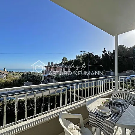 228 - Bilocale Al Primo Piano Con Terrazzo Vista Mare- Climatizzato, E Navetta Privata Inclusa Al Whte Club Apartment Marcelli